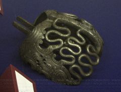 096_v4.jpg