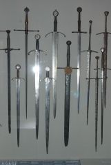 swords1.jpg