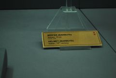 vh04-08-01.JPG