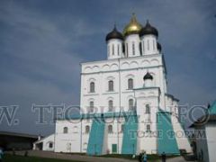 003_Псковский Троицкий собор.jpg