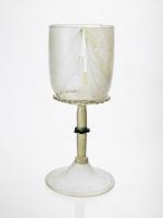 Clear_glass_goblet_14th_century.jpg